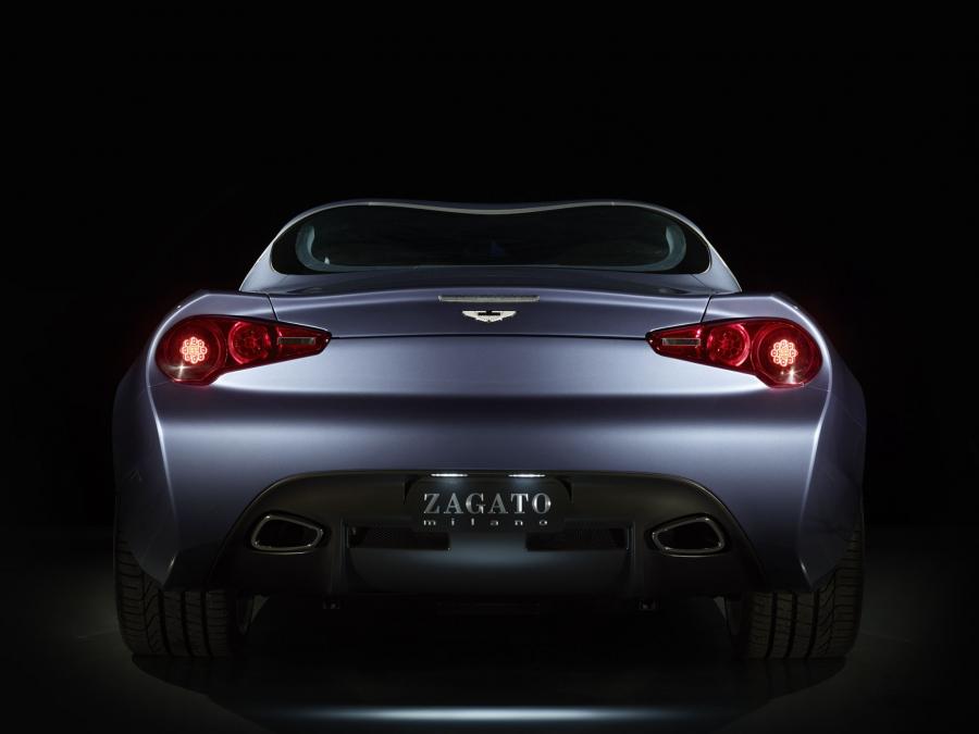  Aston Martin DBS Coupe Centennial 2013 года  (фото 10 из 13)